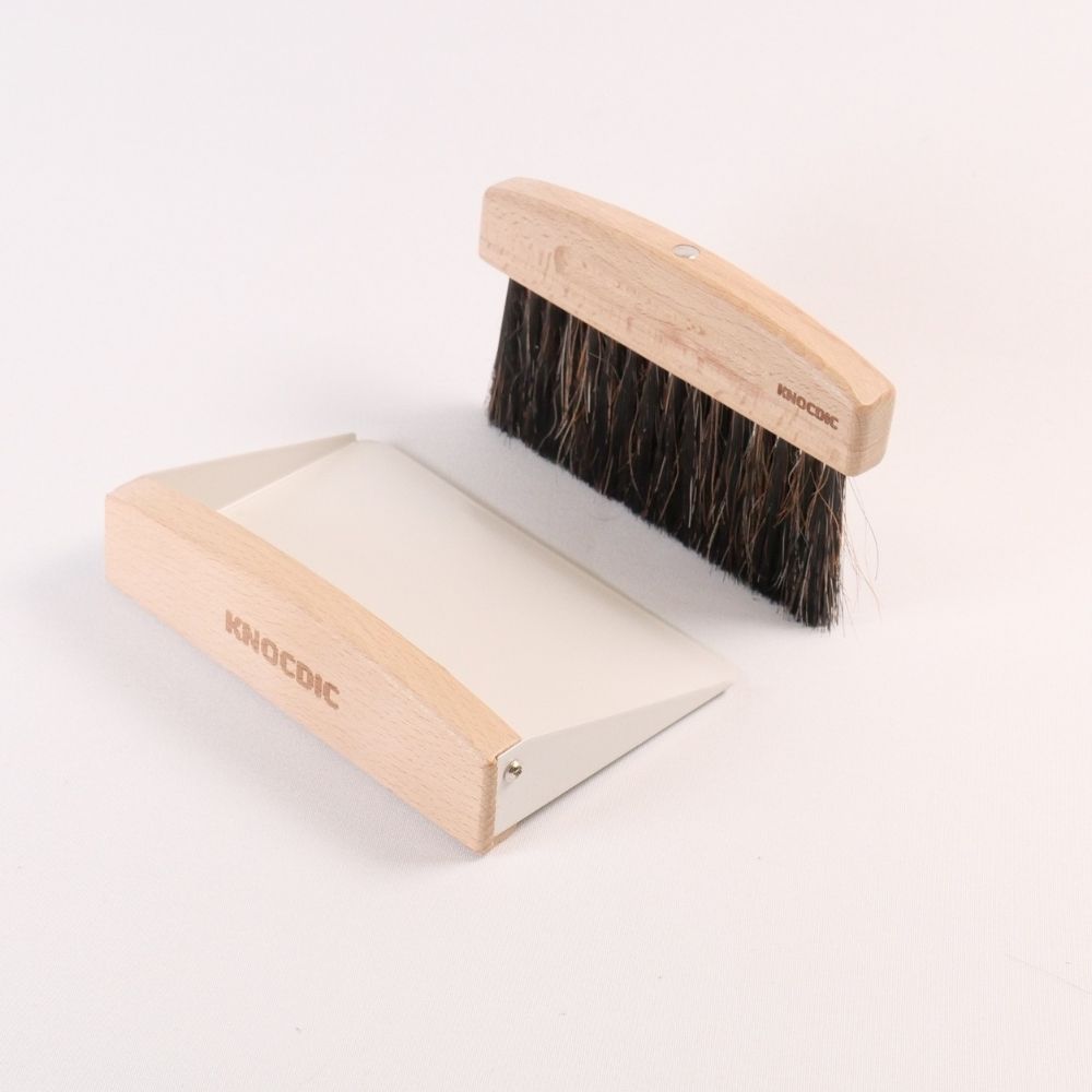 KNOCDIC® Magnetic Dustpan & Horsehair Brush