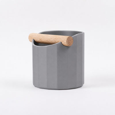 Facet Geometric Espresso Knock Box with real wood bar in matte ash grey
